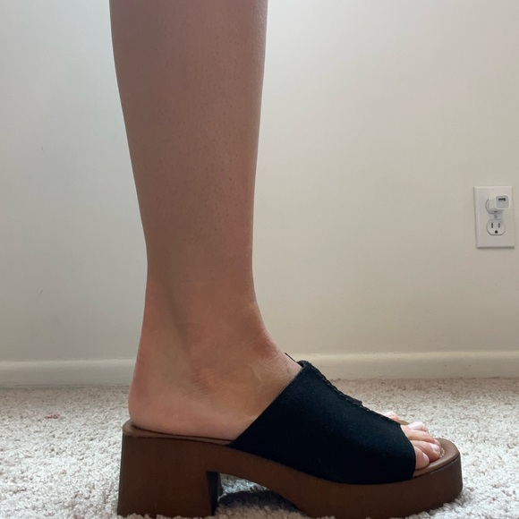 Seychelles Black and Brown Mules with Chunky Heel - Picture 7 of 7